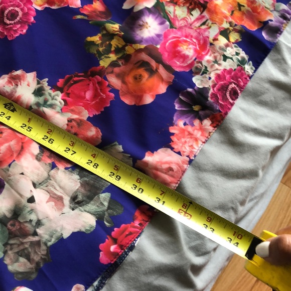 Floral Print Tea Dress - Picture 8 of 8